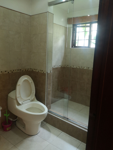 Bathroom 3, The Frailejon House, La Calera