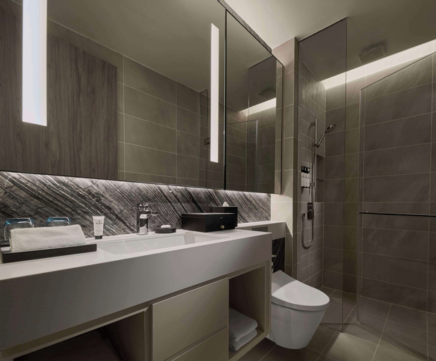 Bathroom 7