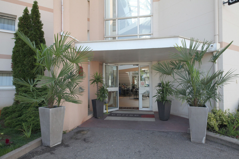 Exterior & Views 2, Cerise Nancy, Meurthe-et-Moselle