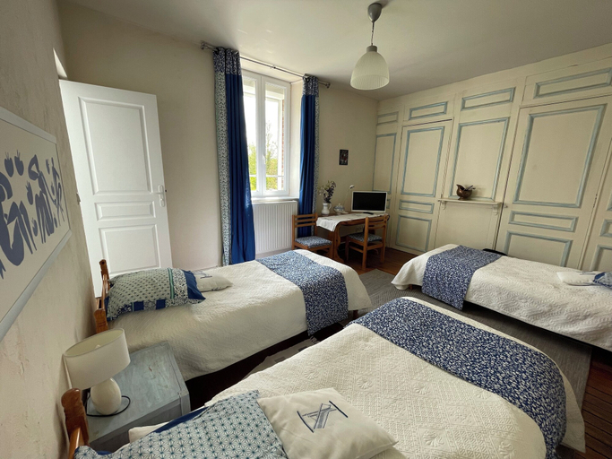 Bedroom 3, Chambres d’hôtes d'Origny-en-Thierache, Aisne