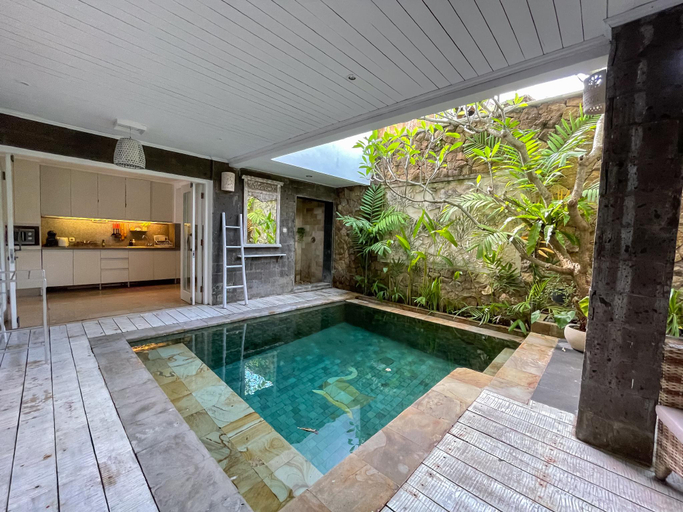 Sport & Beauty, Beach House Canggu - 150m Berawa beach, Badung