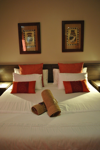 Bedroom 3, Kududu Guest House, Cacadu