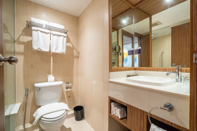 Bathroom 5, Radisson Resort & Spa Hua Hin, Cha-Am