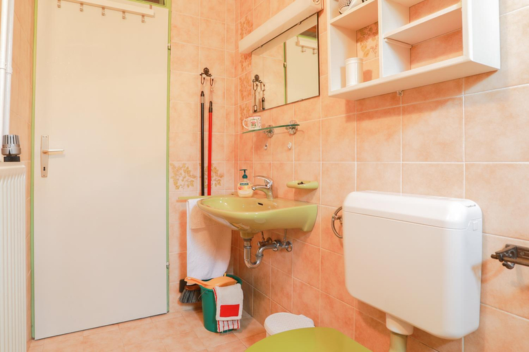 Bathroom 3, Apartments Green Paradise, Bled