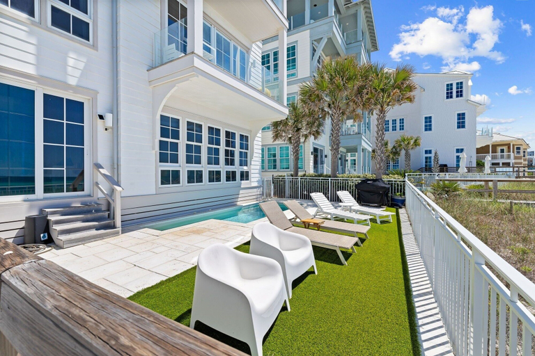Property grounds 3, Enchantment Beach Front, Private Pool, Private Beach Access 5br/5bth Home 5 Bedroom Home by RedAwning, Walton