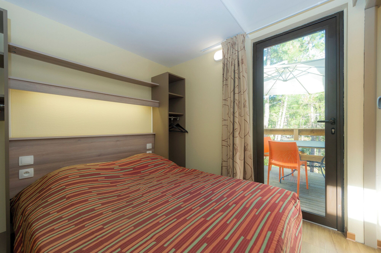 Bedroom, Les Oyats Sylvadoures, Gironde