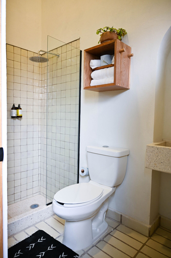 Bathroom 4, Casa Kali by Barrio México, Guadalajara