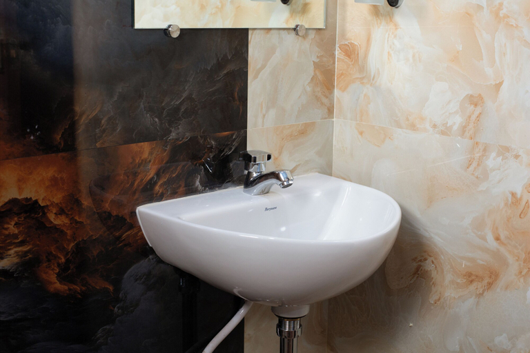 Bathroom 5, MUGUNDAN 'S SMART STAY, Coimbatore