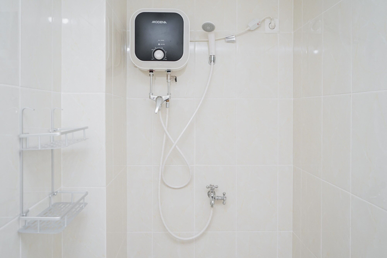 Bathroom 2, Good Deal Studio Apartment M-Town Residence Near Summarecon Serpong, Tangerang