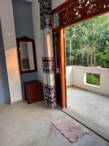 Others 5, Cyan Oasis, Weligama