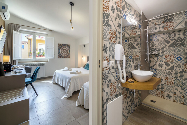 Bathroom 5, Al Duomo Rooms & Flats, Messina
