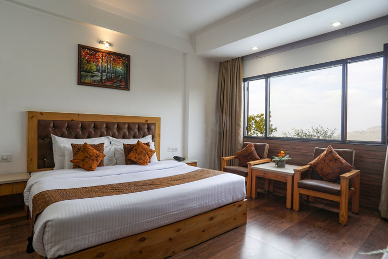 Bedroom 3, The Mountain Quail, Dehradun