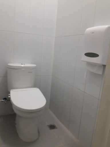 Bathroom, Huize Jon Hostel, Malang