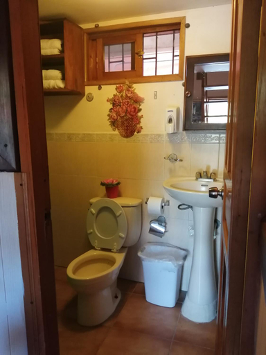 Bathroom 3, Cabañas Mountain River Lake Inn, Bugaba