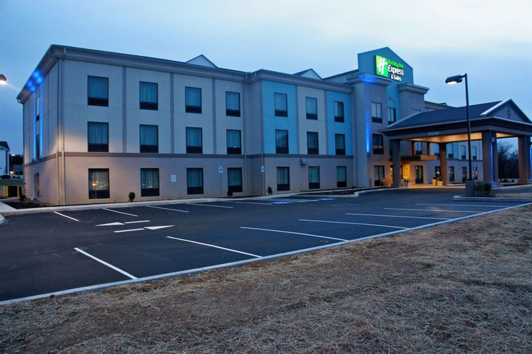 Holiday Inn Express & Suites Northeast By IHG, York