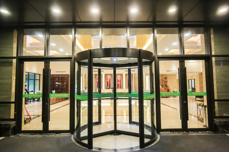 Exterior & Views, Xin Jue Jiayi Hotel Airport and International Resort, Shanghai