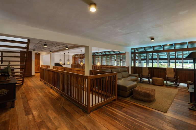 Food & Drinks 5, Royal Indigo Villa, Habaraduwa