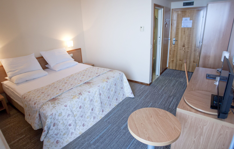 Bedroom 2, Hotel Jadran, Rijeka