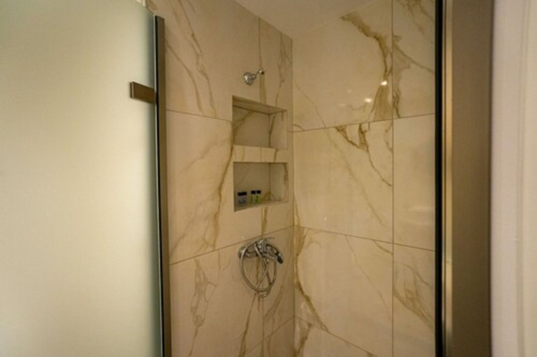 Bathroom 5, Domus Alta, Ionian Islands