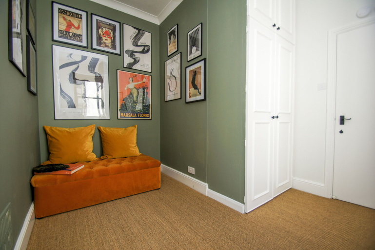 Others 5, Waterloo Apartment, Brighton and Hove