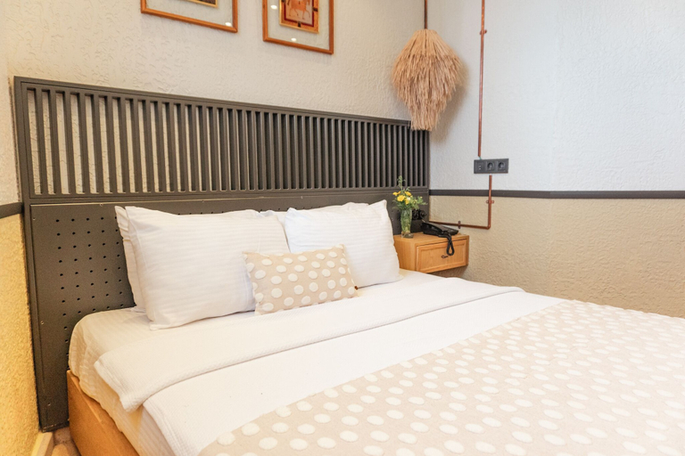 Bedroom 4, Qara Otel, Ayvalık