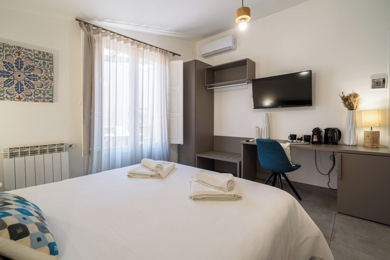 Bedroom 3, Al Duomo Rooms & Flats, Messina