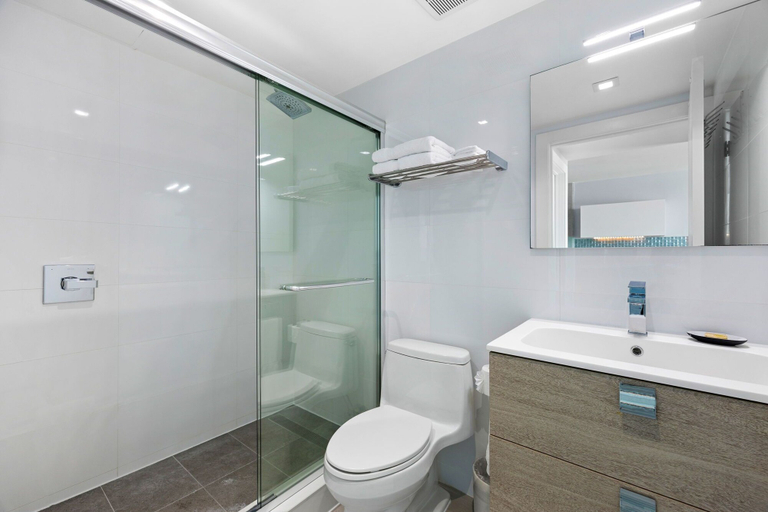 Bathroom 5, ABAE Hotel by Eskape Collection, Miami-Dade