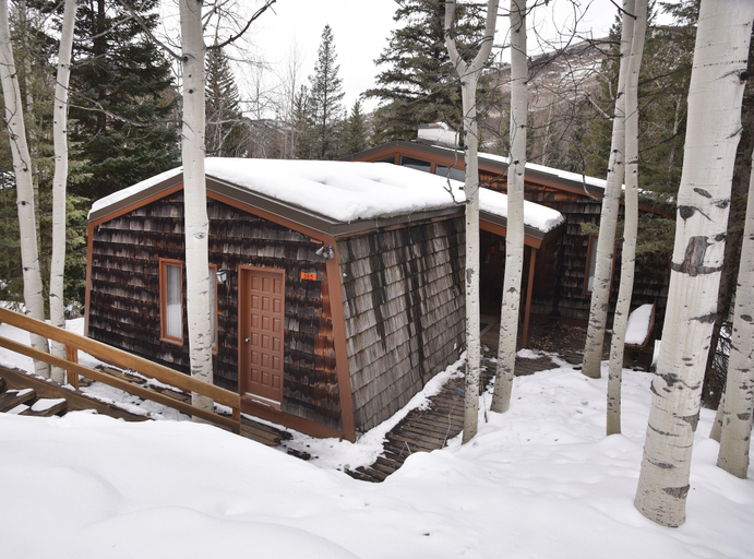 Exterior, 385 Forest Rd. 4 Bedroom Home by RedAwning, Eagle