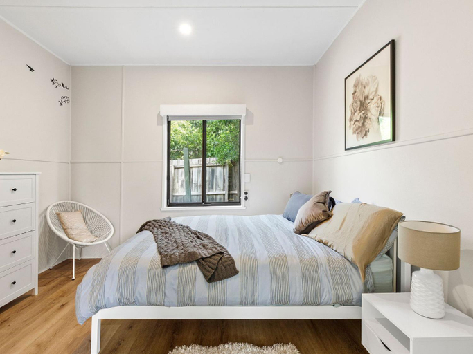 Others 4, Parkside Original 35, Surf Coast - East