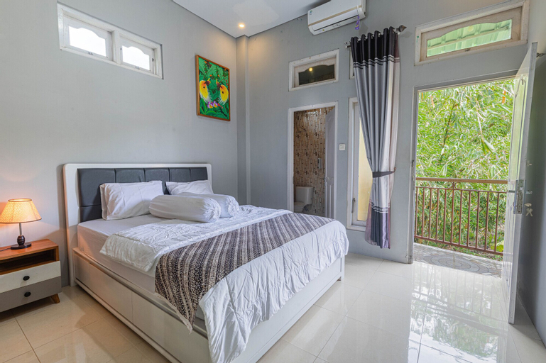Bedroom 13