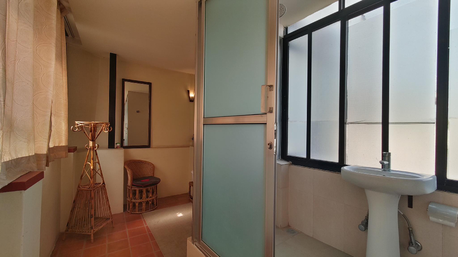 Bathroom 2, Cozy Retreat, Greentara Heritage Home, Bagmati