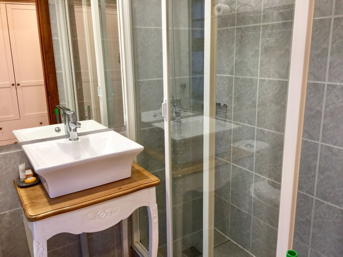Bathroom 3, Hotel Frutillar, Llanquihue