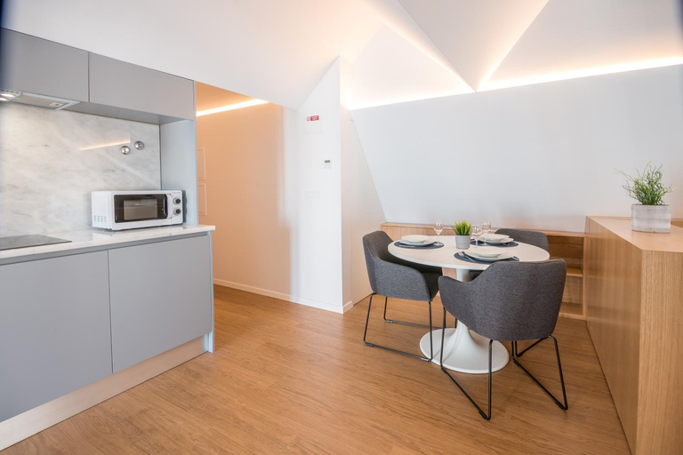 Others 5, Vista Lisboa Guest Apartments, Almada