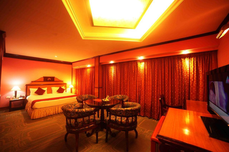 Others 3, The Surya, Cochin, Ernakulam