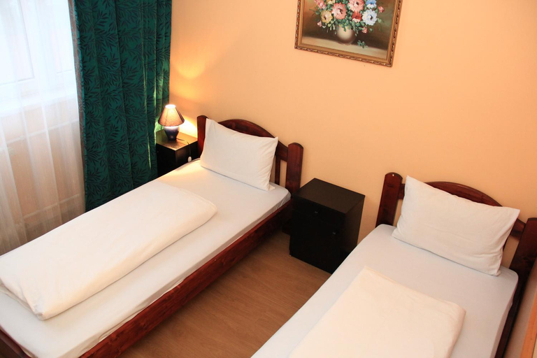 Bedroom 2, Hotel Ozd, Ózdi