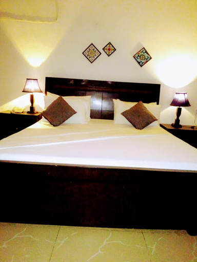 Others 5, Pyramid International Guest House, Islamabad