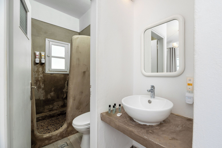 Bathroom 5, Maistros Village, South Aegean