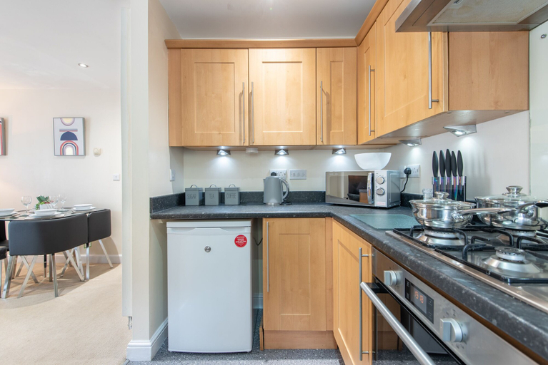 Others 5, Apartment 8, Nottinghamshire
