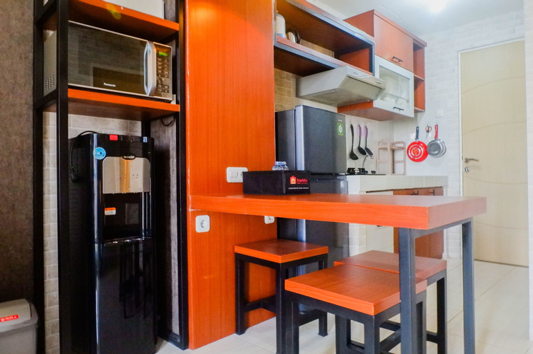 Dining Room 9