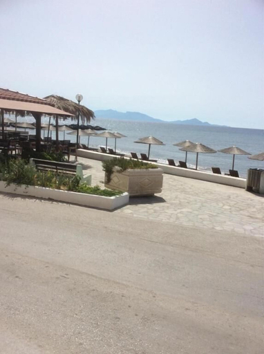 Others 3, FANIA 2 ROOMS IN FRONT OF THE SEA, South Aegean