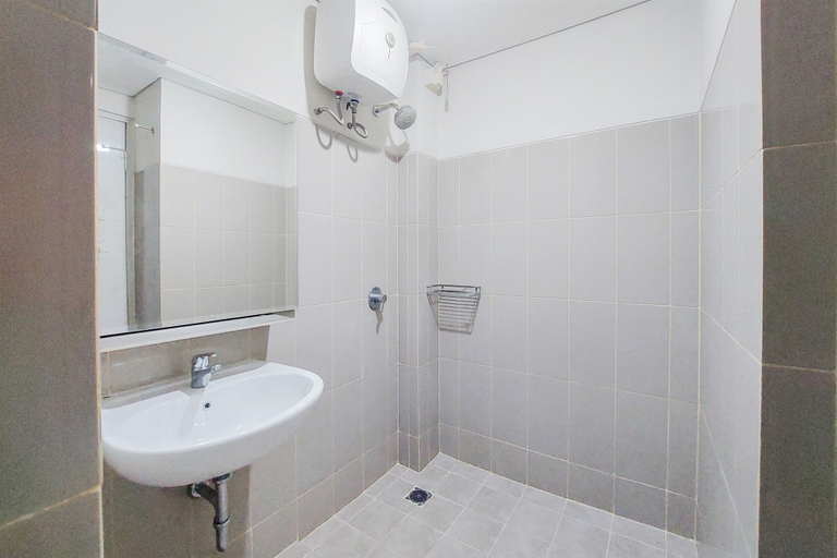 Bedroom 5, Cozy Studio Apartment At Bintaro Plaza Residence Altiz Tower, Tangerang Selatan