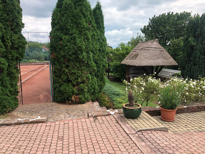 Garden 5, Revfulop csoda, Tapolca