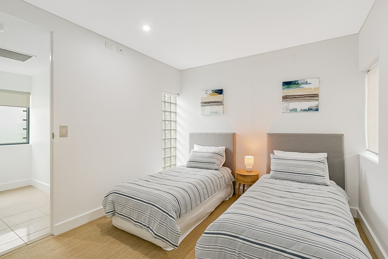 Bedroom 3, Cotton Beach Resort, Tweed - Tweed Coast