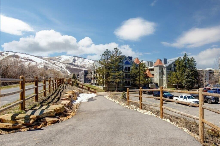 Parking, Suncreek A-7 2 Bedroom Condo by RedAwning, Summit