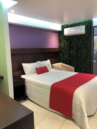 Bedroom 3, Imperial, Coatepec