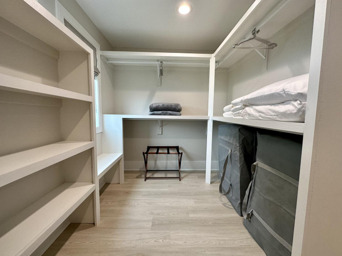 Facilities 2, Abode Memphis - Pontotoc, Shelby