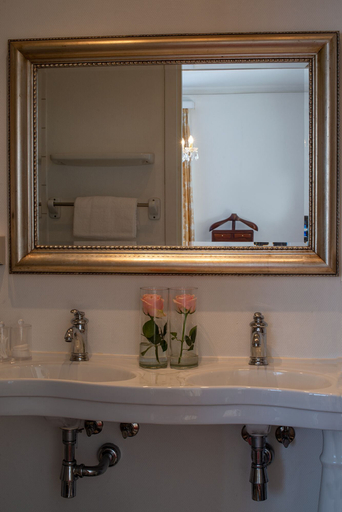 Bathroom 4, Sauntehus Slotshotel, Helsingør