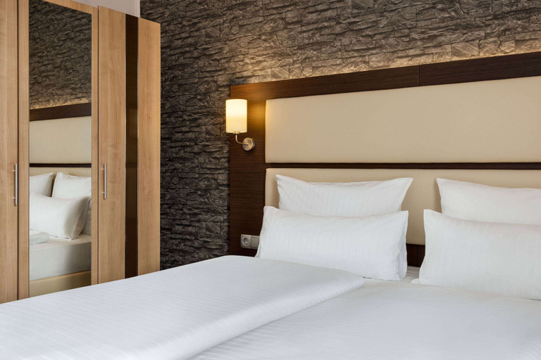 Bedroom 3, DORMERO Hotel Werther, Gütersloh
