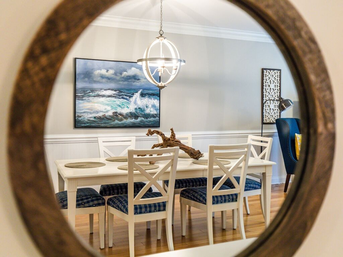 Food & Drinks 5, Brass Rail Villas by Tybee Vacation Rentals, Chatham