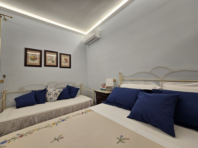 Bedroom 3, A Casa del Farmacista, Lecce